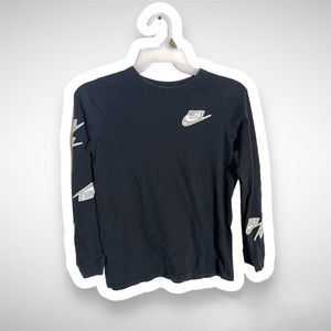 Boys YXL Nike Long Sleeves